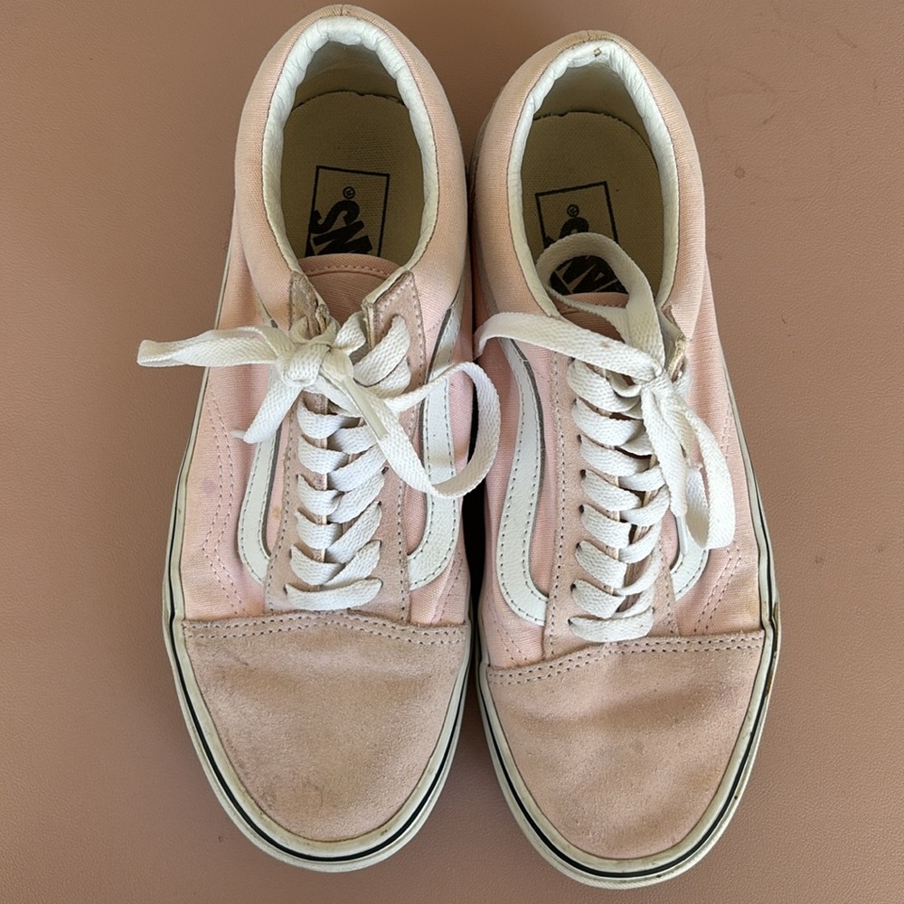 Vans - Picture 3 of 6